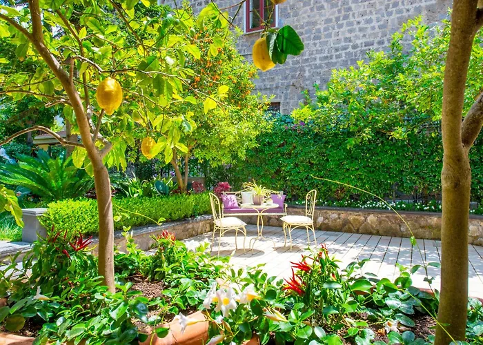 Sorrentovibes - In Center With Gardens And Outdoor Space Villa *